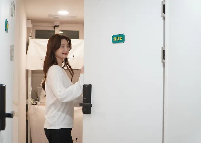 Korea Happiness House - Female Only ソウル特別市