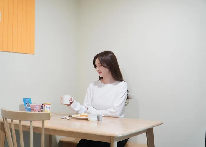 Korea Happiness House - Female Only